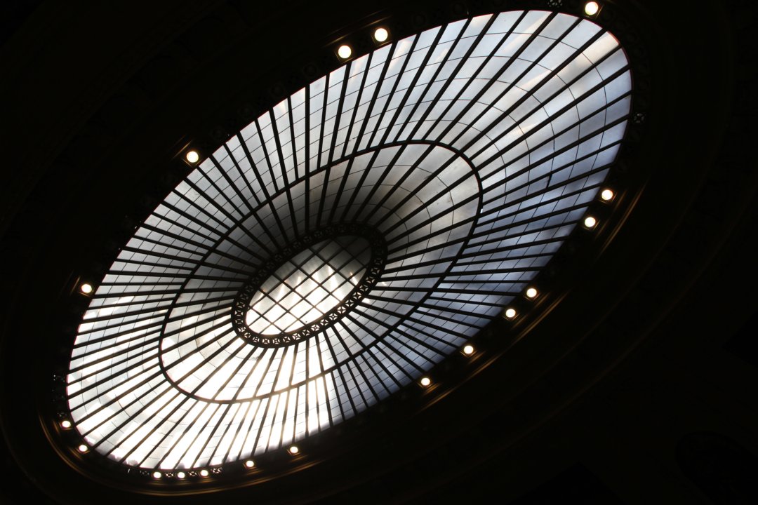 Le toit du musée des civilisations indiennes est come il se doit en forme de cercle. Belle collection!