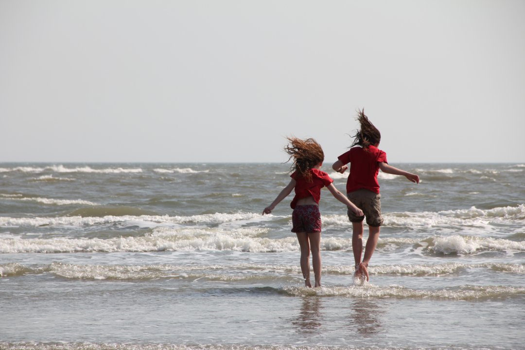 La plage, que du bonheur !!! Nous sommes contents de retrouver un peu de chaleur !