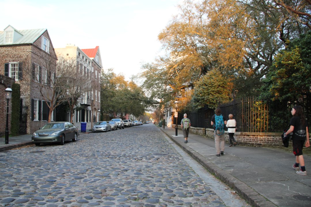 Une rue de pavée Charleston.