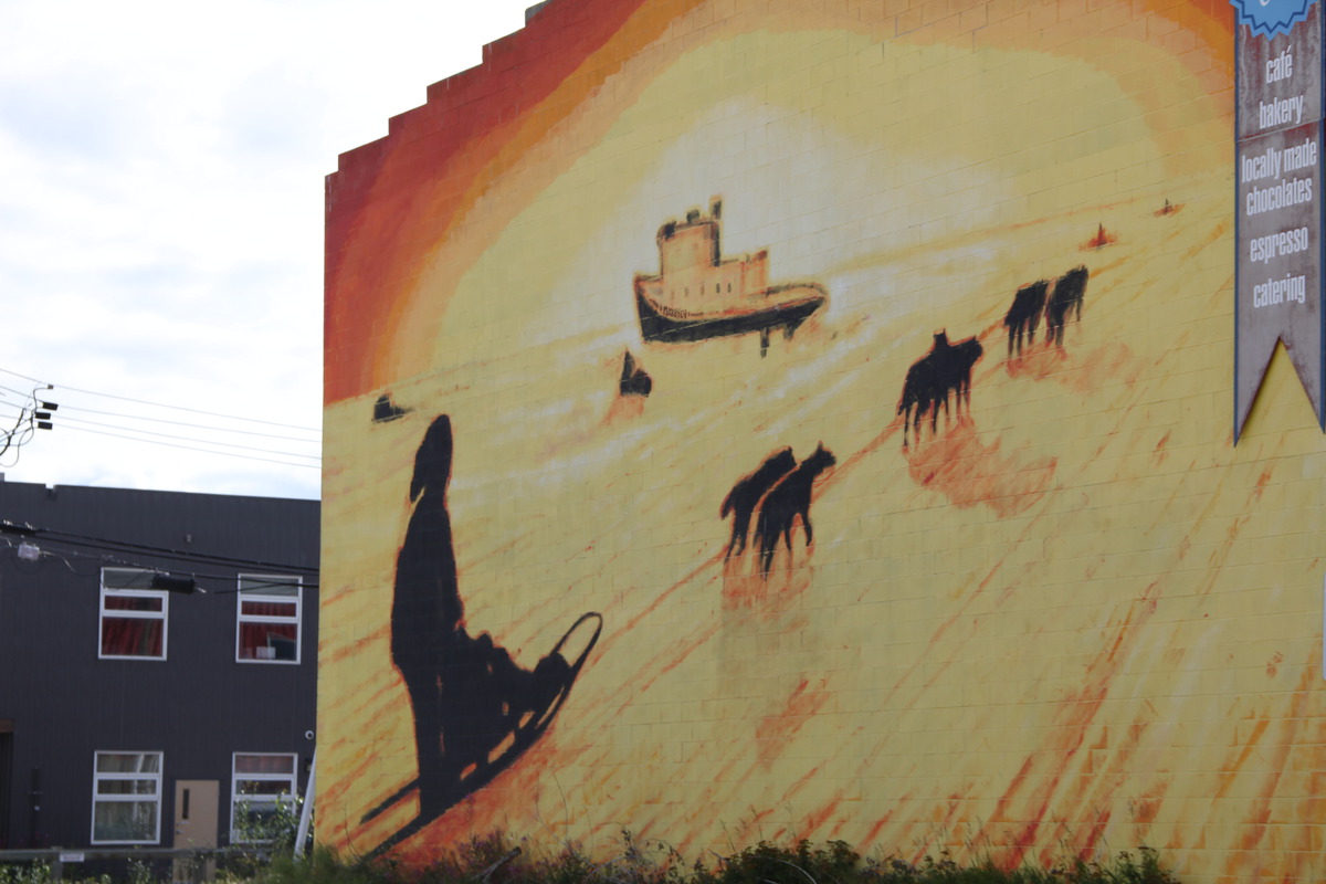 Une peinture murale parmi quelques unes.