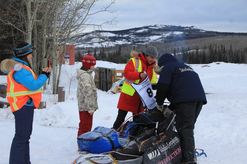Sylvain et Emma en action pour l'arrivée de Dalton!