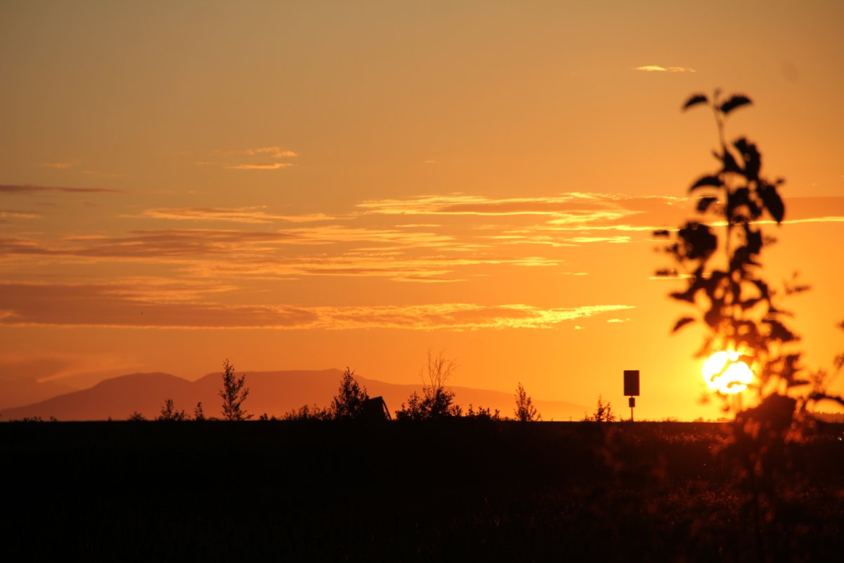 Le soleil de minuit au Yukon!